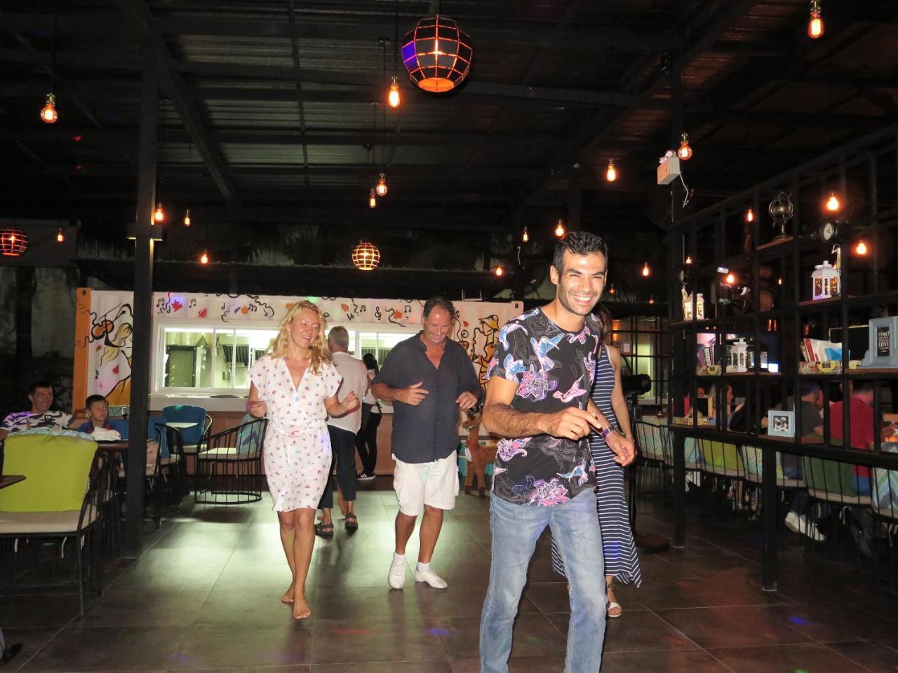 Jazz U Garden Resort Ката Бийч Екстериор снимка