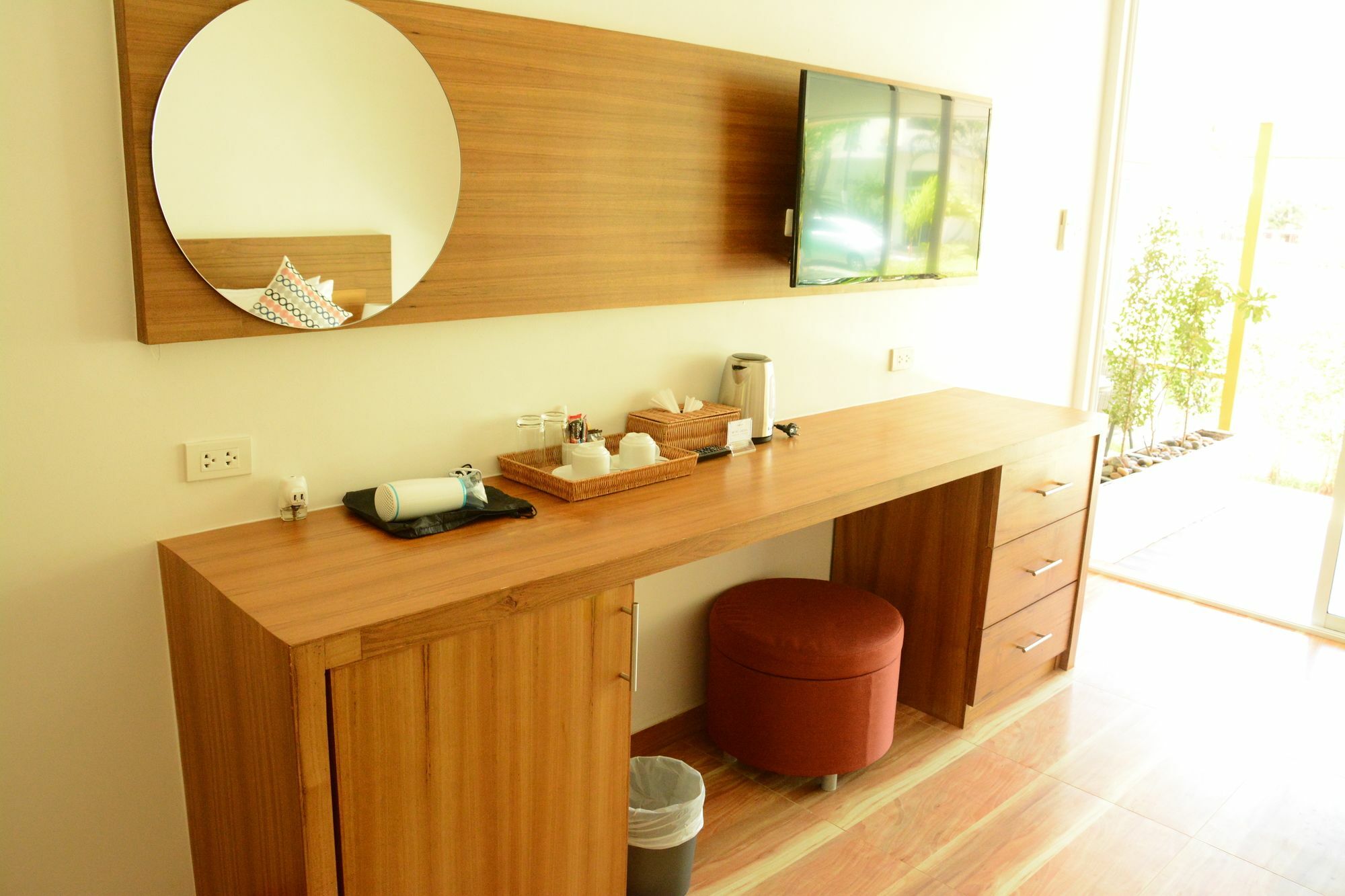 Jazz U Garden Resort Ката Бийч Екстериор снимка